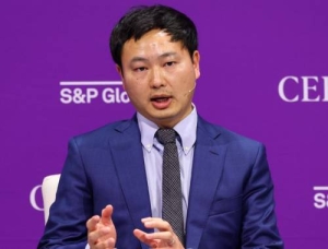 Dartmouth Professor Junbo Zhao engages in a panel discussion about University Innovations: The Next Wave of AI. Dartmouth Professor Junbo Zhao engages in a panel discussion.